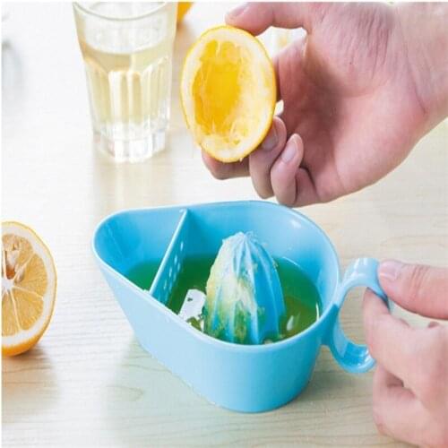 Creative Lime Citrus Juicer Plastic Kitchen Fruit Tool Manual Juicer Lemon Squeezer Juice Manual Bar Juice Separator Tool