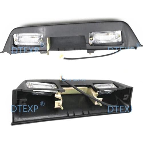 V32 V33 License Lamp for Pajero Rear Light for Montero Rear Stop Light with Bulb 1989-1999 V32 V31 V33 V43 V30 Park Lights