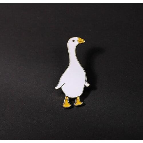 Spaceman Fun Game Goose Animal Cute Brooch Cartoon Cute Enamel White Goose Rabbit Cat Mushroom Badge Stethoscope Pin Cute Brooch