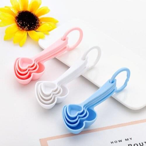 120Pcs/lot=30Sets Baby baptism gift of Heart Spoon Plastic gifts for Baby birthday gifts and Baby Party decoration favors