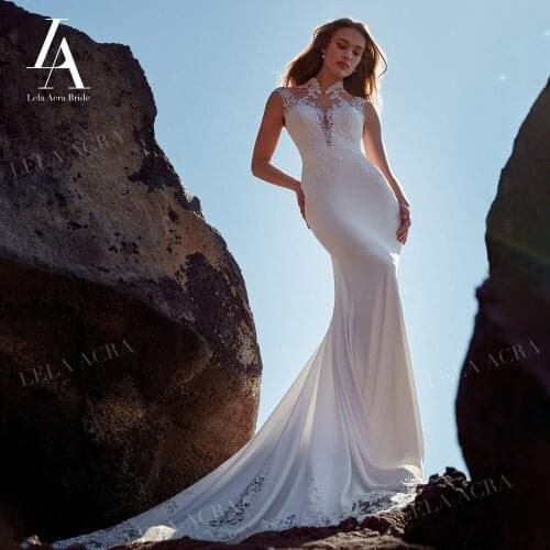 LelaAcra Sleeveless Wedding Dress 2022 Vintage V-neck Satin Mermaid Lace Princess Button Bride Gowns NE04 Vestido de Noiva