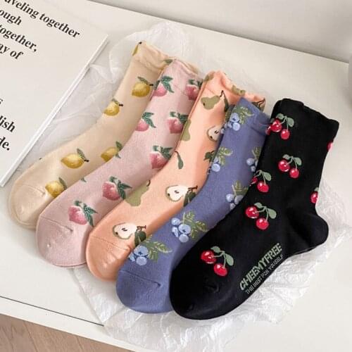 Fashion New Fruit Print Women Socks Cotton Middle Tube Cute Winter Street Skateboard Socks Kawaii Harajuku Skarpetki Damskie