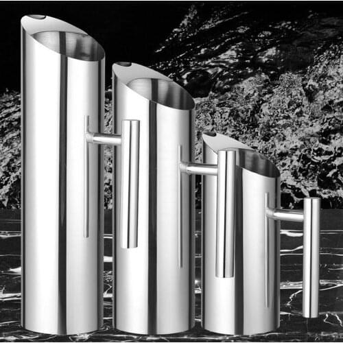 1/1.5/2Lstainle steel intensification the Jug water pitcher Room restaurant cold water bottle household juice jug large capacity