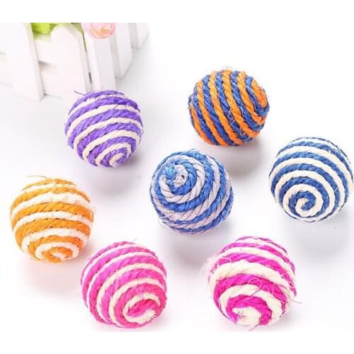 3PCS/LOT Colorful Pet Cat Toy Sisal Ball Sounding Kitten Playing Chew Scratch Catch Toy Dia. 4. 5cm Sisal Toy for Cats