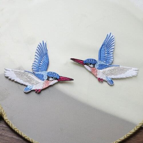 New Flying Kingfisher Symmetry Bird Patches Iron On Patch for Clothing Embroidered Appliques Clothes Sticker