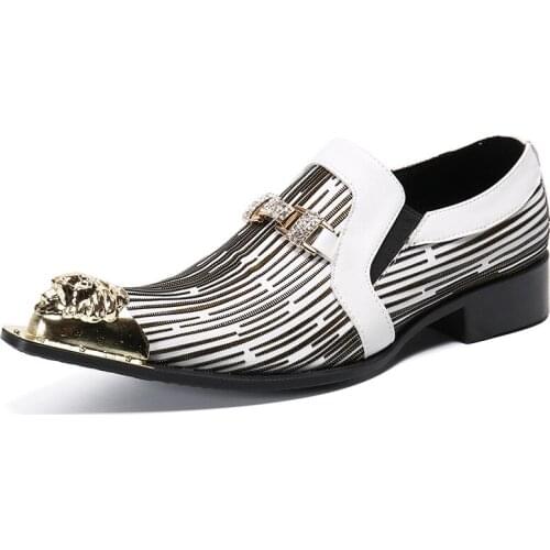 New Summer Casual Mens Classic Fashion Shoes Metal Personality Pointed Toe Cowhide Leather Lazy Low-heeled Mens Shoes