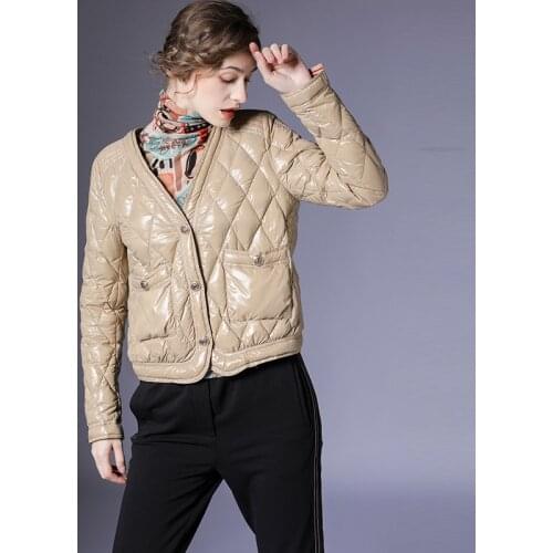 Short down jacket women 2021 autumn and winter new style V-neck diamond lattice warm white duck down short coat