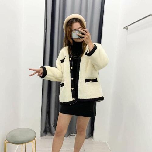 Hot sale women coat long-sleeved warm V-neck fashion short ladies solid color winter coat retro metal buckle decoration