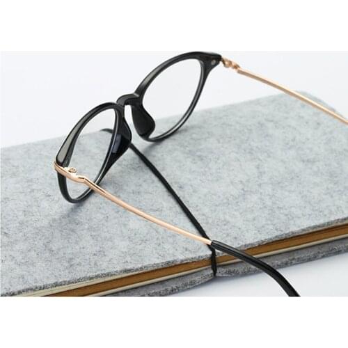 The New TR90 Optical Frame Mens Retro Trend Eyeglasses Womens Metal Temple Glasses Frame Can Be Equipped With Myopia Lenses