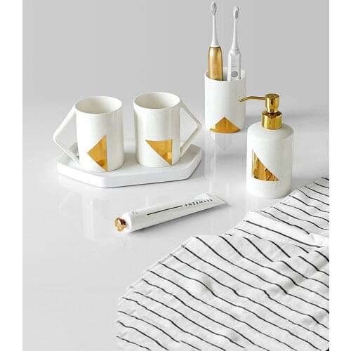Ceramic Bathroom Set Liquid Soap Dispenser Toothbrush Holder Dish Gargle Cup Tray Bone China Nordic Style Wedding Birthday Gifts