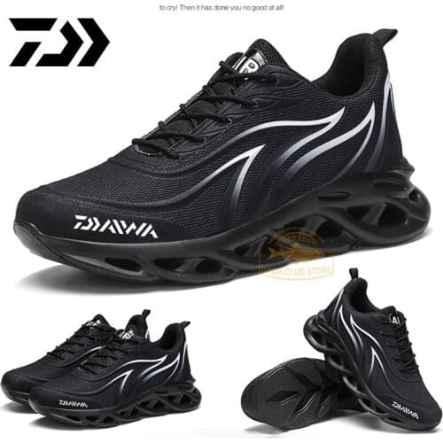 2021 New Daiwa Fishing Shoes Men Beach Outdoor Wading Shoes Climbing Shoes Outdoor sports Dawa Fishing Shoes