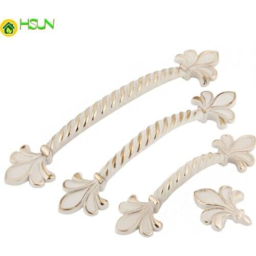 2 pcs Chic Shabby Drawer Dresser Pulls Handle Lvory White Gold Cupboard Knobs Kitchen Cabinet Handle Furniture Hardware
