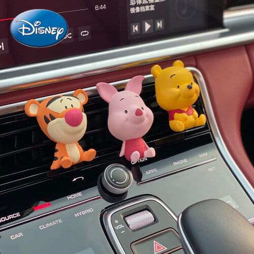 Disney Winnie the Pooh Car Perfume Aromatherapy Fragrance Car Air Conditioning Air Outlet Clip Car Jewelry Decoration