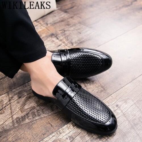 Mules Black Men Half Shoes White Breathable Shoes Mens Casual Shoes Hot Sale Patent Leather Fashion Sepatu Slip On Pria Ayakkabı