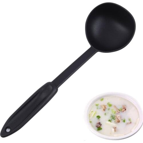1pc High Quality Kitchen Soup Spoon Cookware Ladle Plastic Spoon Black Color Cooking Ladle For Serving Soup Utensil Tools