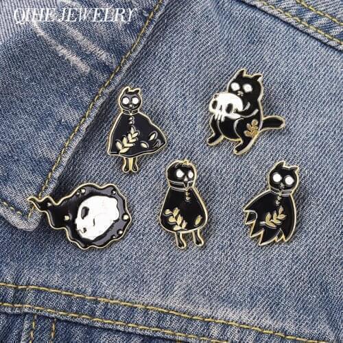 Black Halloween Cat Enamel Pin Cartoon Dark Punk Brooches Metal Badges for Backpack Hat Bags Women Men Accessories