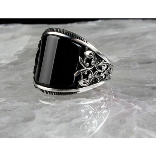 Silver Plated Bending Black Stone Rings for Men Personality Carved Hollow Flower Ring Luxury Women Gifts Vintage Punk Jewelry
