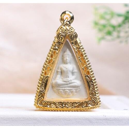 Southeast Asia Thailand Nang Pra Ya Temple Effective protection talisman safe bring fortune GOOD LUCK Buddha card Pendant Amulet