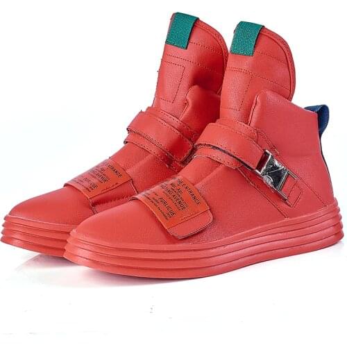 Hot Red Buckle Shoes Men Designer Sneakers High Top Mens Casual Sneakers Platform Flat Men Autumn Boots zapatillas casual hombre