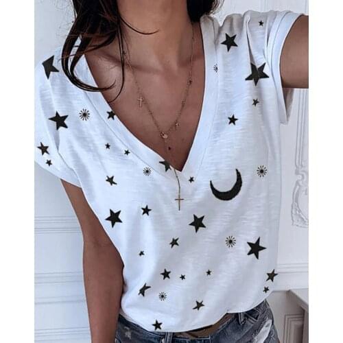 Umeko Plus Size Moon Star Print Tee Shirt Women Summer Y2K Harajuku Casual Tshirt Female Graphic V-neck Short Sleeve Top Clothes