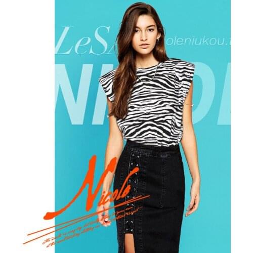 Net red European and American sleeveless shoulder pad loose t-shirt women 2021 new summer zebra stripe fashion top vest