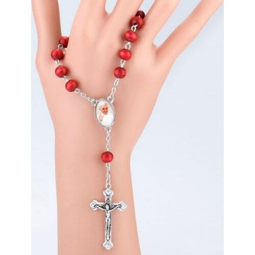 2PC Catholic Rosary Bracelet Bishop Portrait Centerpiece Red Wood Beads INRI Cross Pendant Auto Rosary Bracelet Gift