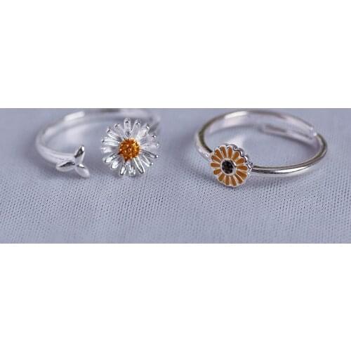 Ladies New Simple Daisy Flower Ring Adjustable Size Fashion Men And Women Wedding Rings Anillos De Mujer Jewelry Gift