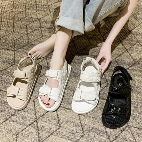 New2021 Womens Summer Sandals Roman Womens Open Toe Shoes Rhinestones Flat Shoes Bohemian Comfortable Fish Mouth Beach Sandals