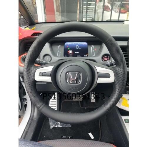 Suitable for Toyota steering wheel cover C-HR Corolla Prado Highlander Avalon Camry hand-stitched carbon fiber flip cover