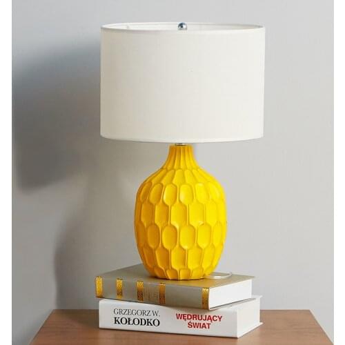 Modern Yellow Table Lamps for Bedroom Living Room Bedside Lamp Stand Desk Light Fixtures Led Standing Lights Wedding Home Decor