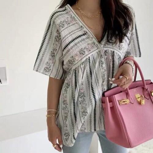 Korean Chic Summer Blouse Design Sense Niche French Retro Women Short Sleeve Holiday Shirt Women Casual Loose Tops Blusas 14451