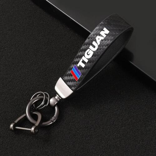 Leather Car KeyChain 360 Degree Rotating Horseshoe Key Rings For Tiguan mk2 2016 2017 2018 2019 2020 Accessories