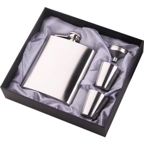 8oz Stainless Steel Hip Flask Set Funnel Wine Mug for Liquor Whisky Wine Outdoor Portable Pocket Flasks with Box Mens Gift