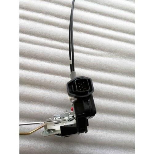 DOOR LOCK ACTUATOR FRONT RIGHT for SANTA FE 2001-2006 8132026021 81320 26021