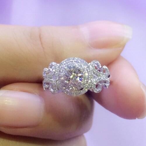 Stunning Cute Sweet Luxury Jewelry 925 Sterling Silver Round Cut 5A Cubic Zirconia Eternity Crown Wedding Band Women Ring Gift