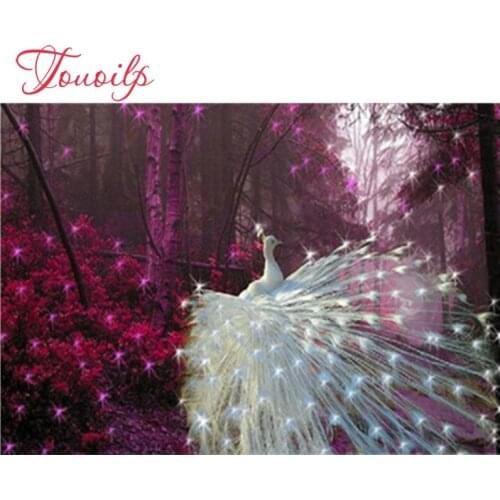 Diamant broderie pleine ronde diamant peinture scintillante paon motif point de croix autocollants à la main couture