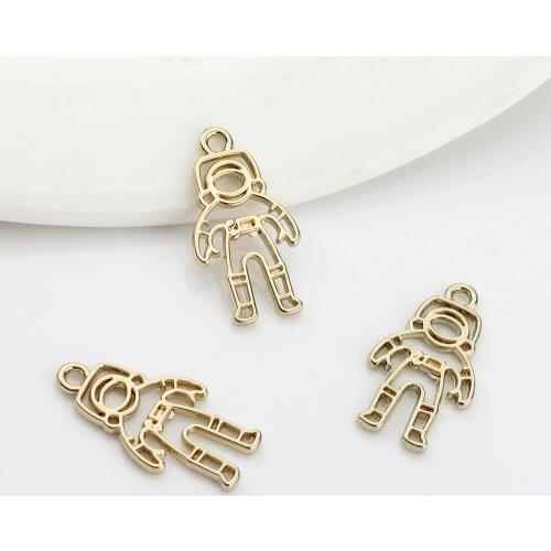 10pcs/lot Zinc Alloy Charms Hollow Gold Spacecraft Astronaut 3D Plane Rockets Charms Pendants For DIY Jewelry Making Accessories
