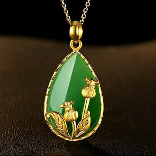 Chinese Natural Jade Green Hand-carved Flower Drop Pendant Fashion Boutique Jewelry Tulip Necklace Popular Gift