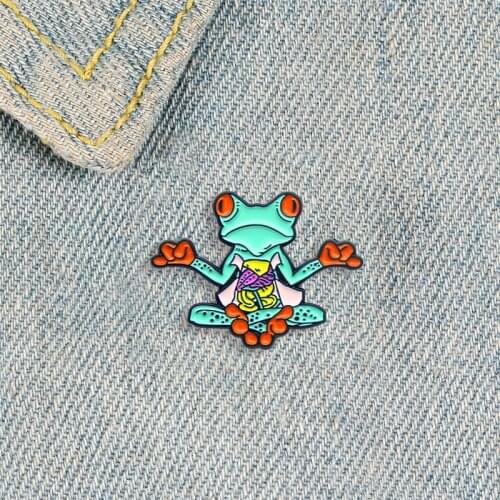 XEDZ Frog Warrior Metal Enamel Brooch Creative Cartoon Medical Anatomy Specimen Badge Unique Lapel Backpack Jewelry For Kids