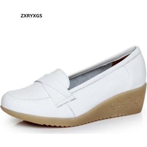2021 New Fashion Genuine Leather White Shoes Nurse Doctor Beautician Work Shoes Hole Sandals Wedges Soft Sole Comfortable Shoes