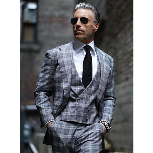 Modern Design 3 Piece Men Suit Grey British Plaid Wedding Tuxedos Customized Fit Party Suits Handsome Formal Coat+Pant+Vest