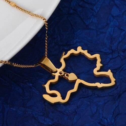 Stainless Steel Venezuela Map Pendant Necklace Trendy Venezuelan Map Heart Chain Jewelry