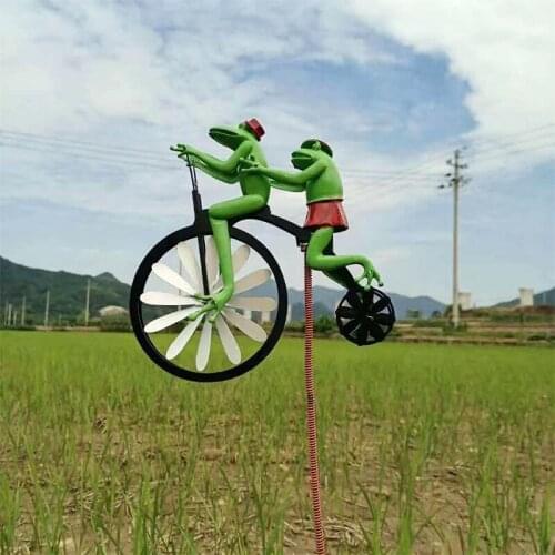 2021 HOT Wind Spinner Garden Decoration Outdoor Vintage Bicycle Frog Riding Motorcycle Wind Spinners For Garden molino de viento