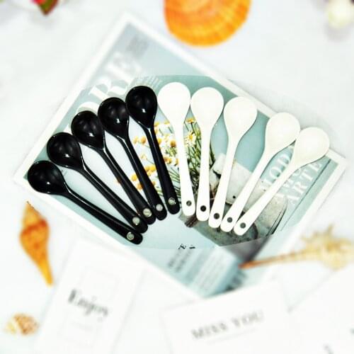 5Pcs/Set Cute White Black Porcelain Ceramic Spoon Coffee Cup Mug Spoons Latte Sugar Tableware Small Handle Dessert Teaspoon