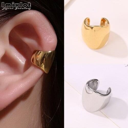 Punk Gold Metal Ear Tragus Piercing Wide Ear Clip Cuff Wrap Earrings for Women No Piercing Fake Cartilage Earring Body Jewelry