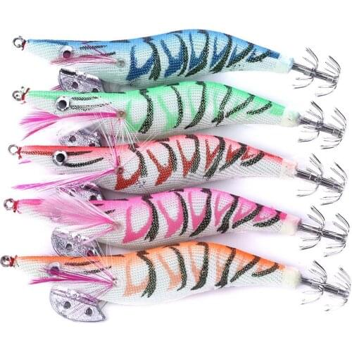 1PC 11CM 13G Fishing Lure Luminous Squid Jig Fishing Wood Shrimp Lure Squid Cuttlefish Jigs Lures Spinner Bait Wood Shrimp 3Hook