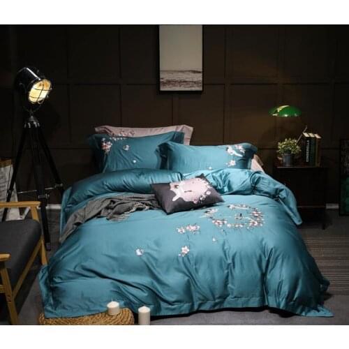 Chinese embroidery luxury Bedding set queen king size Duvet cover Bed sheet set 60S egyptian cotton silky fabric Plum blue pink