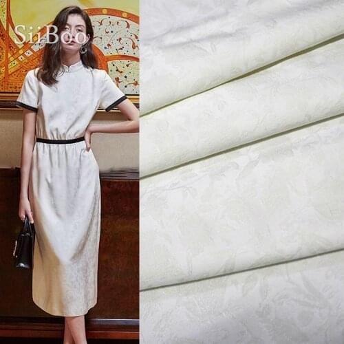 Siiboo 2020 classic floral pattern embossed silky textured solid color jaquard fabric for elegent women dress shirts sp6276