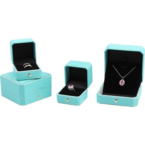 Simple Fashion Square PU Leather Ring Pendant Display Box Environmental Protection Material Jewelry Case