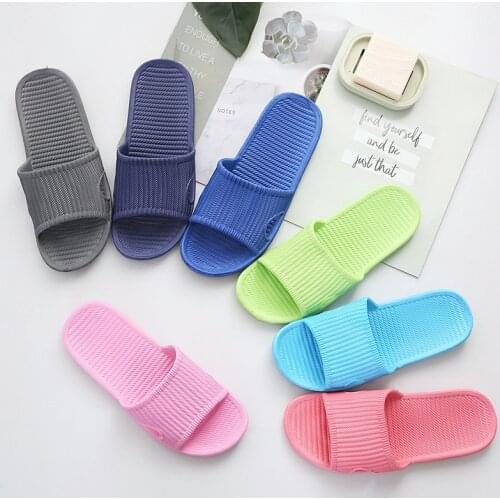 Unisex Home Slippers Summer Indoor Soft Slides Non-slip Bathroom Flip Flops Family Women Men Travel Hotel Sandals Beach Shoes